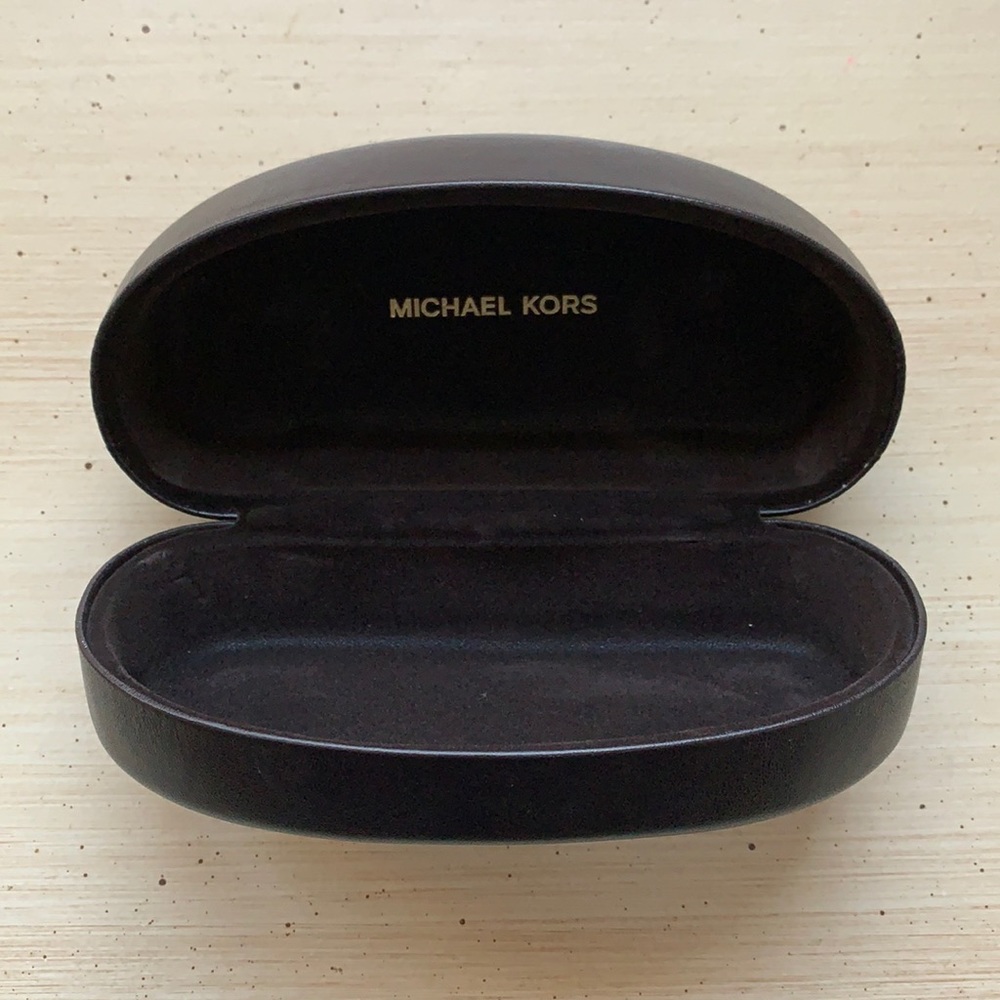 SOLD | Michael Kors Hard Clamshell Glasses Case